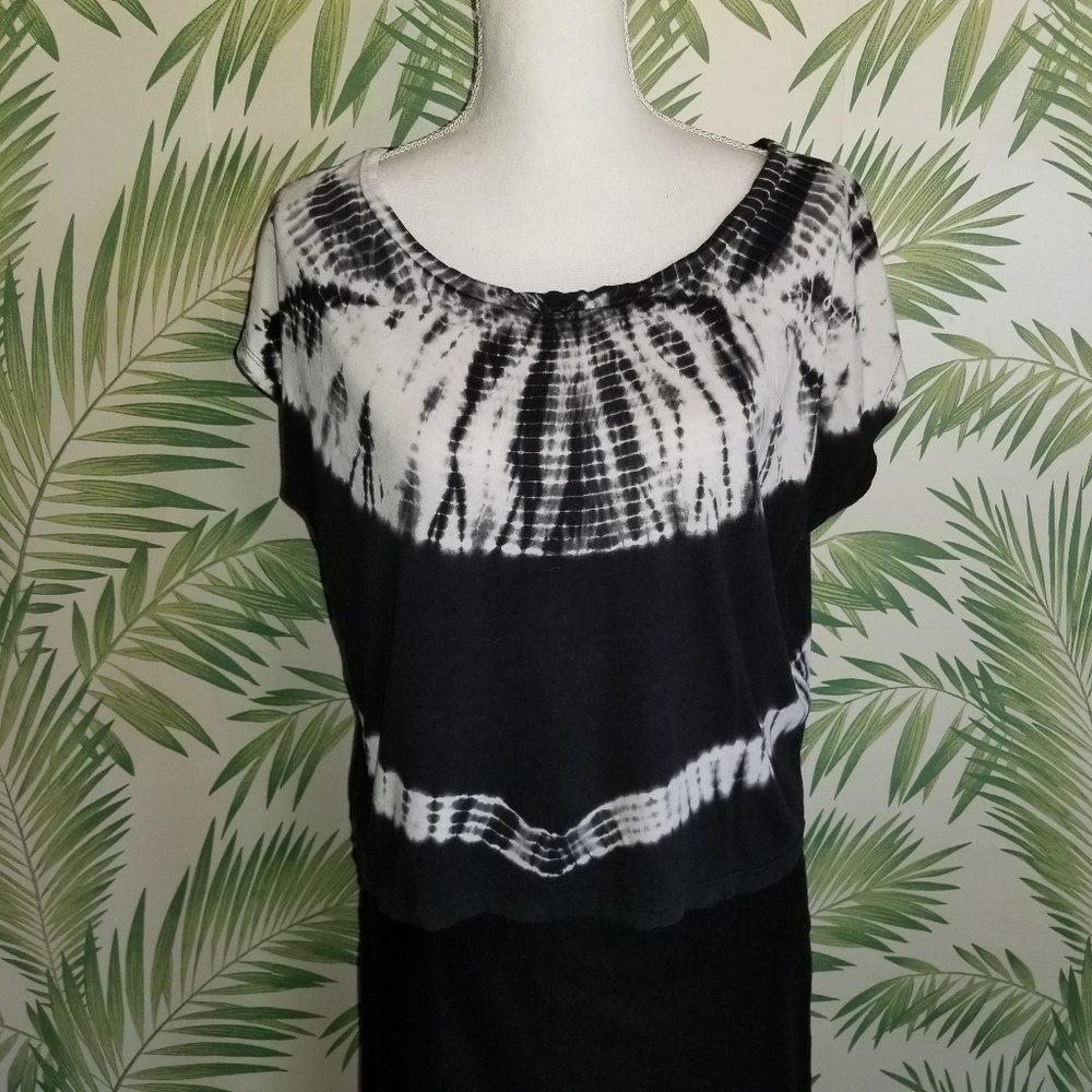 5/$10 Tie Dye Tee